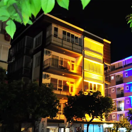 Oda ve Kahvaltı Oezcakil Boutique Alanya