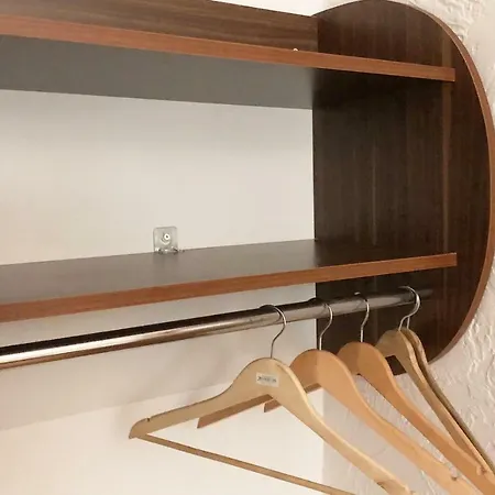 לינה וארוחת בוקר Oezcakil Boutique